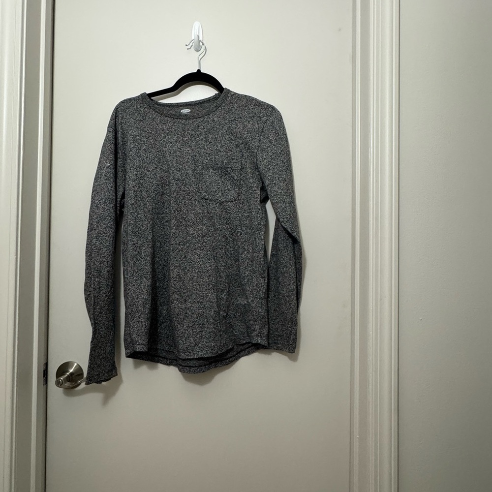 Old Navy Gray Long Sleeve Tee
